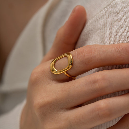 18K Gold Openwork Geometric Rectangle Fashion Ring